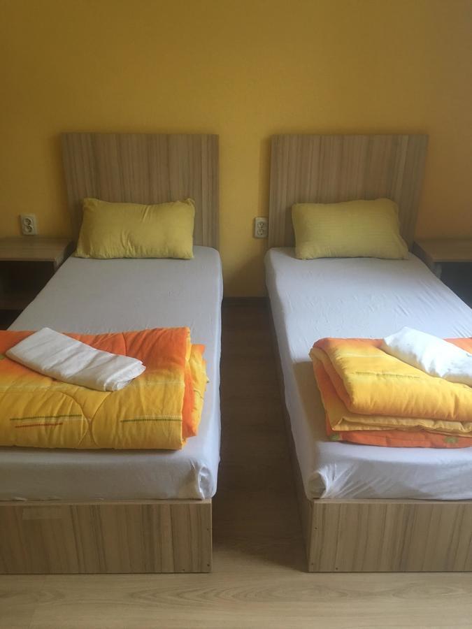 123 Hostel *